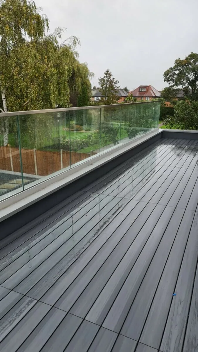 Frameless glass balustrade