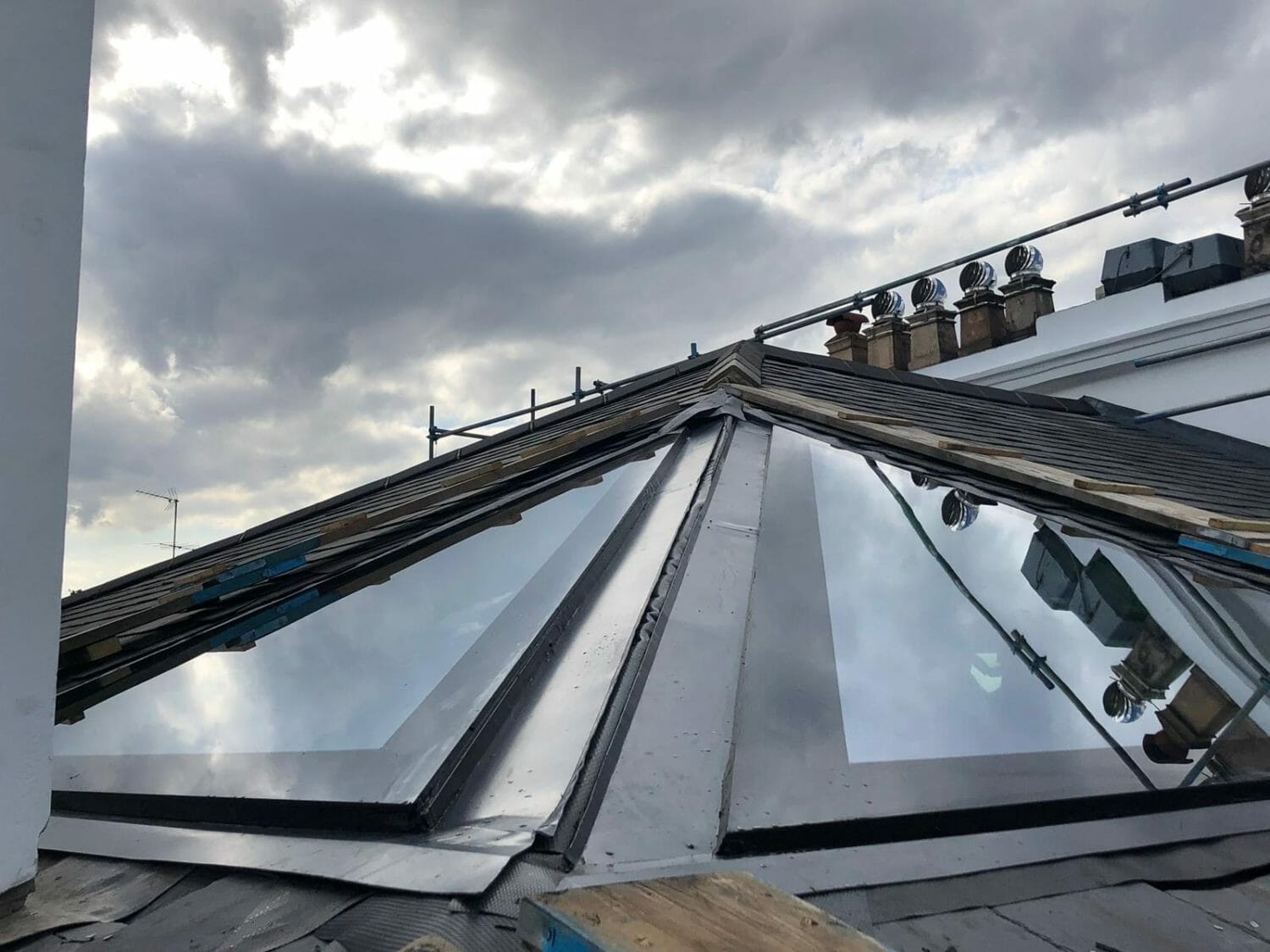 What is the difference between a skylight, rooflight or roof window?