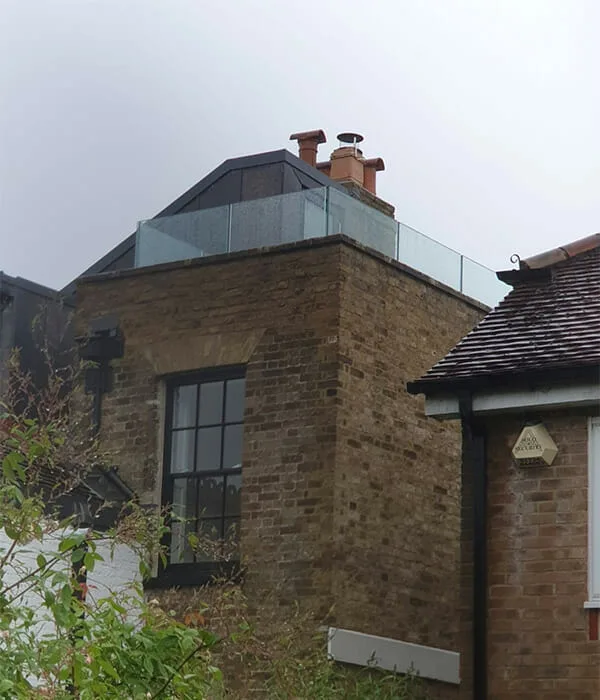Frameless glass balustrade